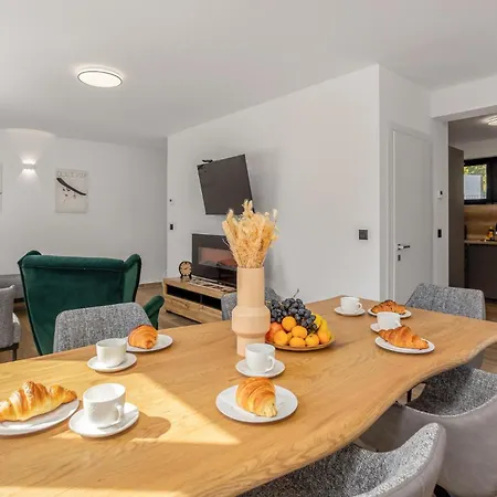 Prázdninový dům Awesome In With Sauna