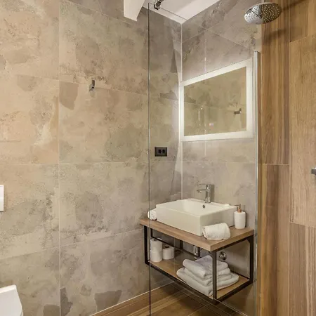 In With Sauna Stari Laz
