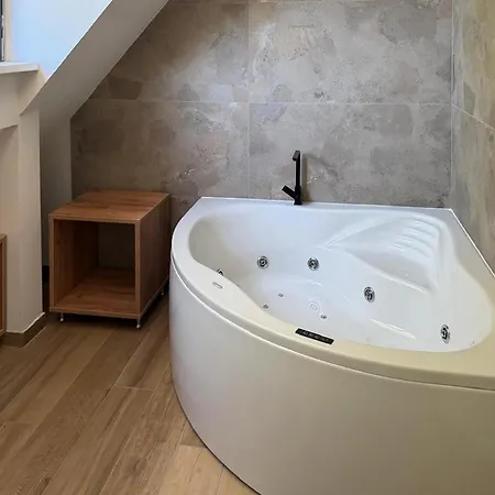In With Sauna